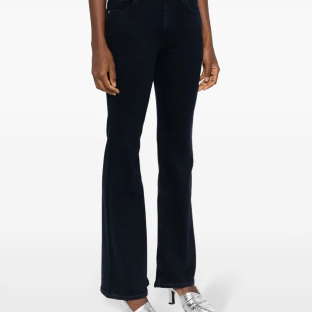 Citizens of‎ Humanity Black Flare leg jeans. Women size 25